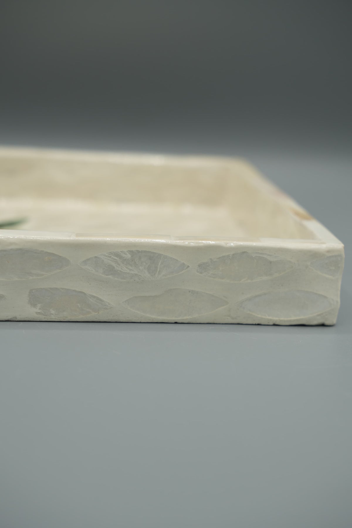 Verde Pearl Tray