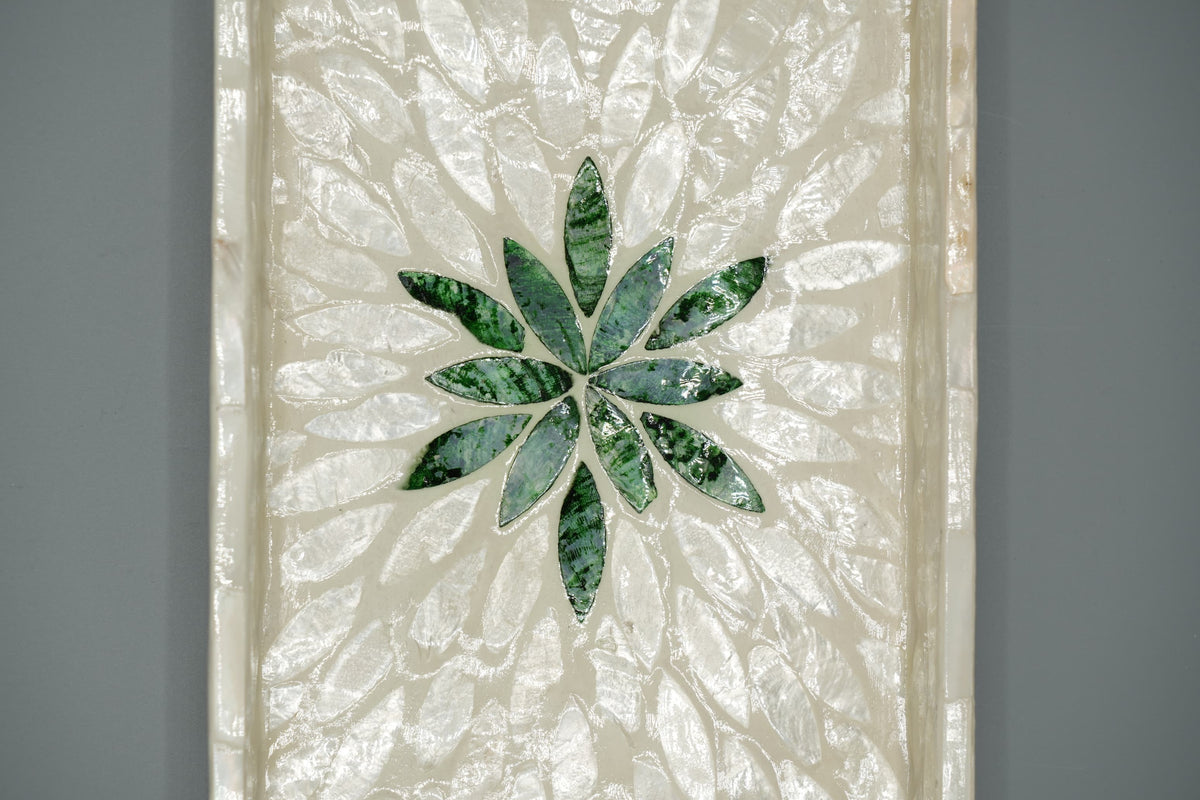 Verde Pearl Tray