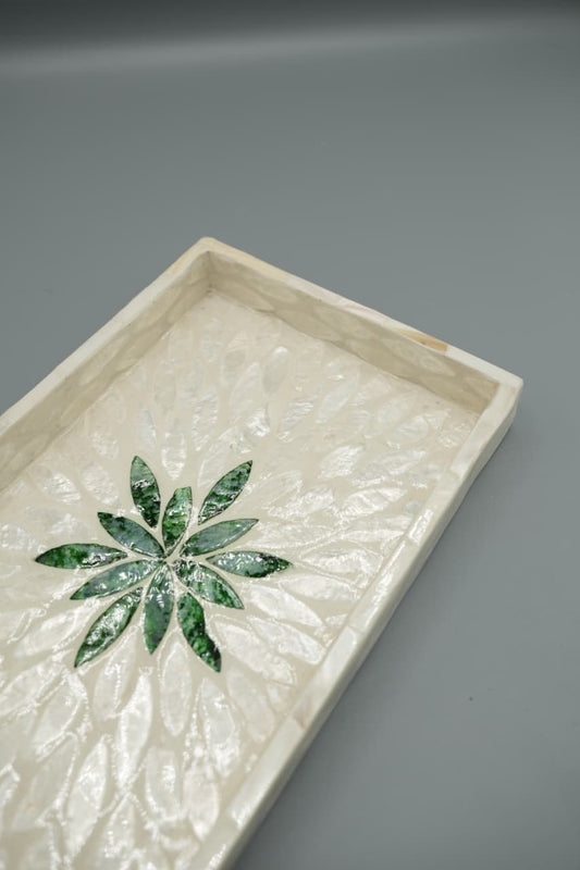 Verde Pearl Tray
