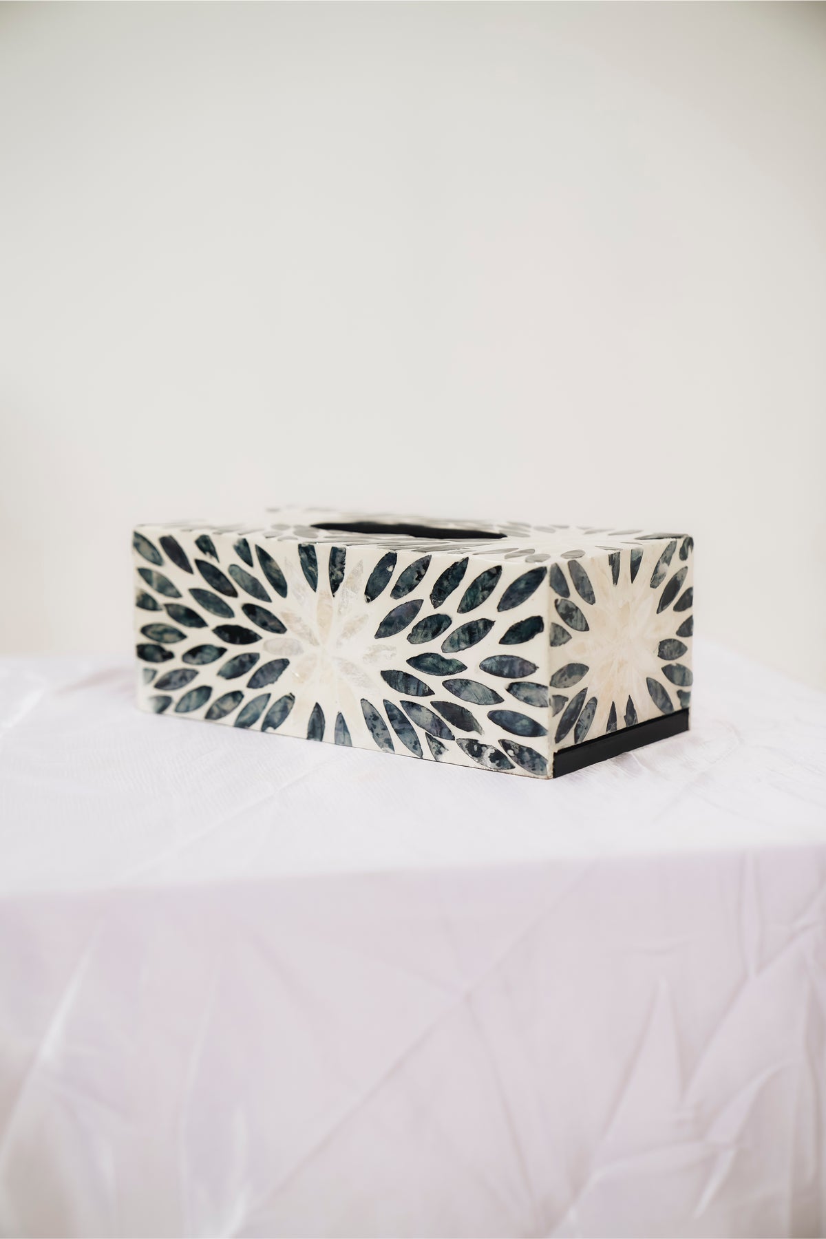 Noir Tissue Box