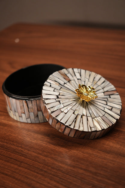 Pearl Trinket Box
