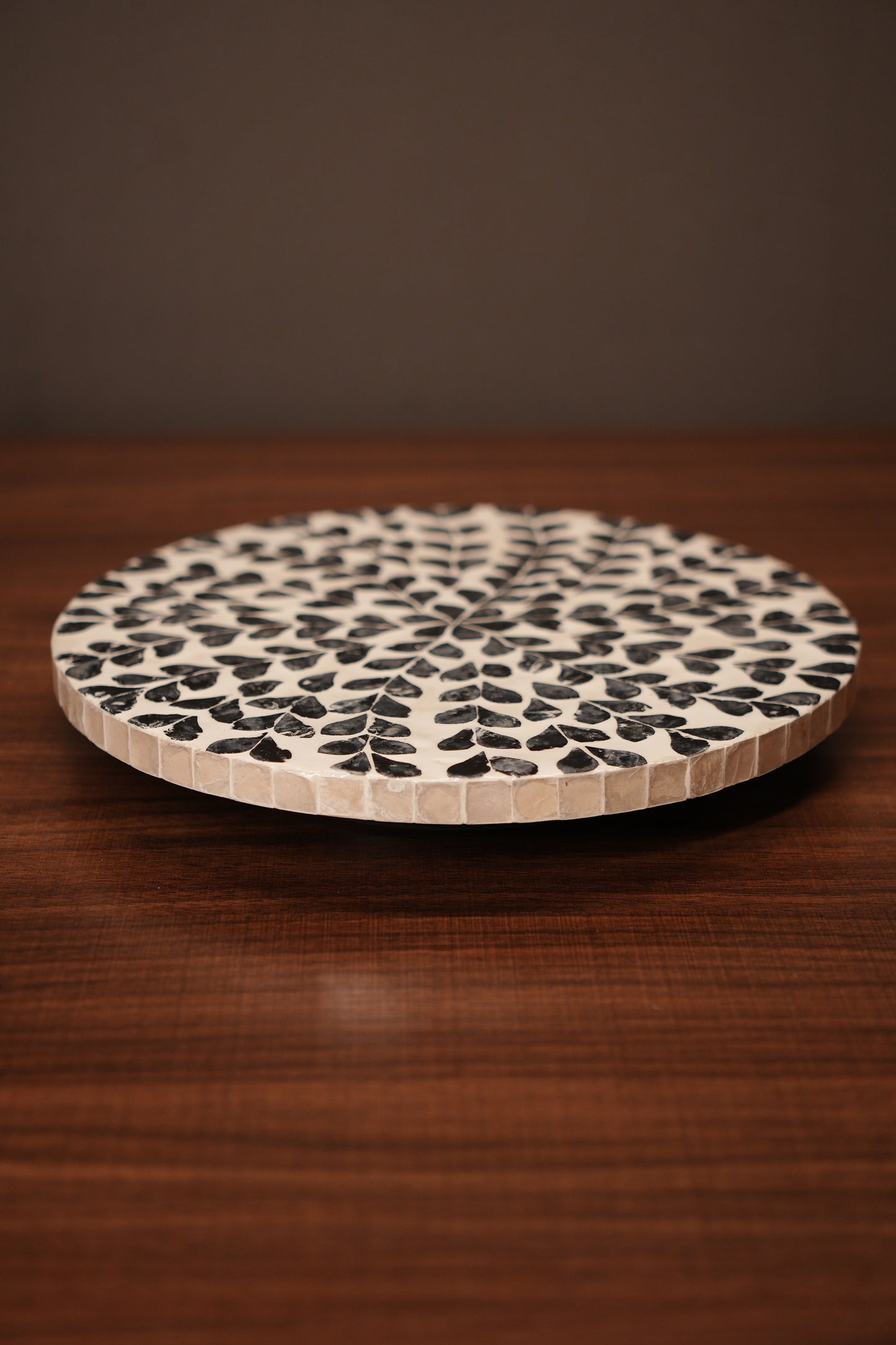Vida Rotating Tray