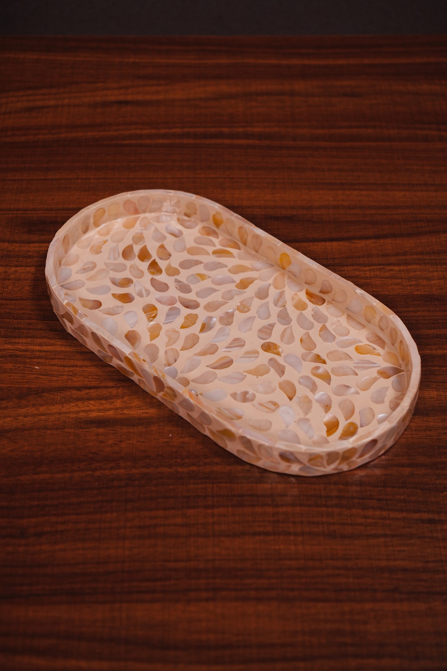 Amari Oval Tray