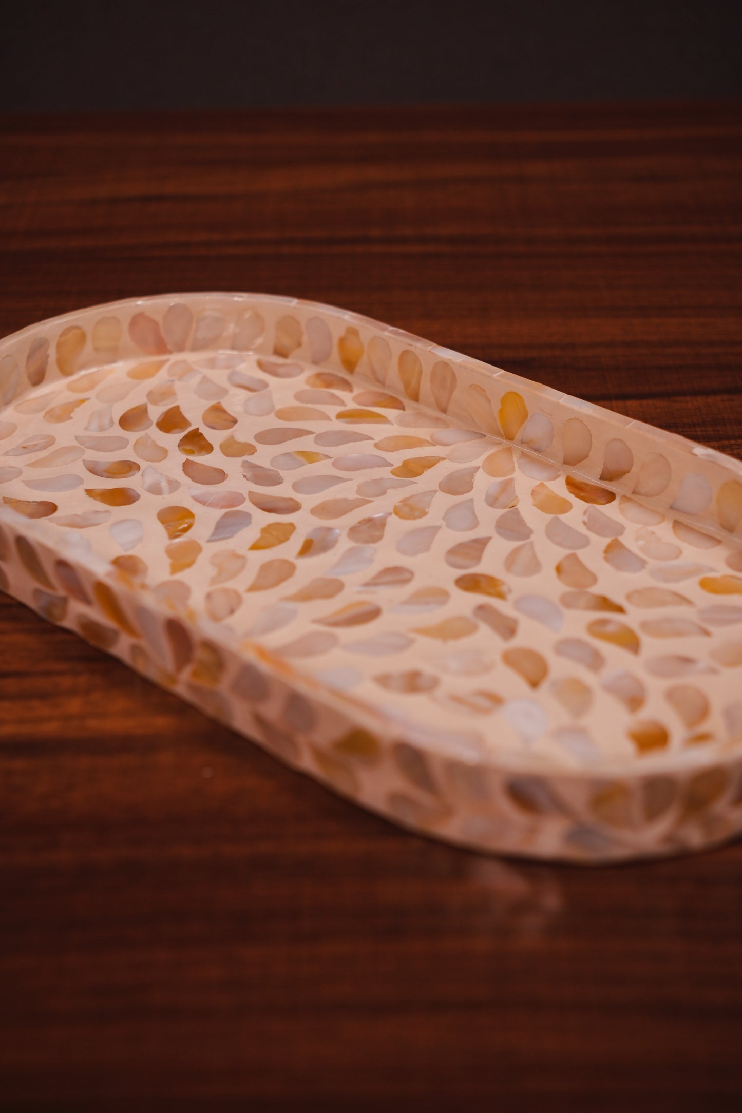Amari Oval Tray