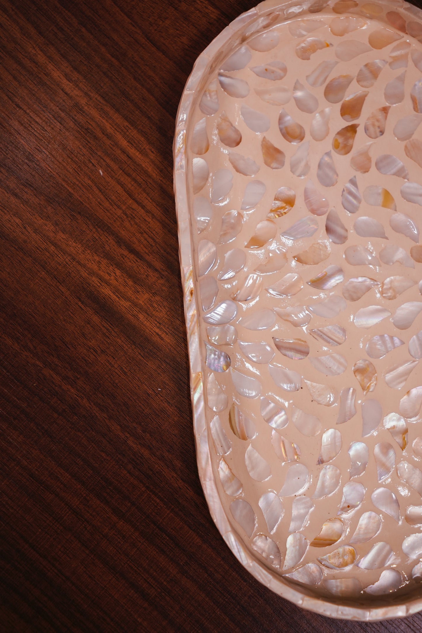 Amari Oval Tray