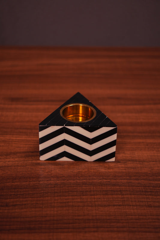 Sway Candle Holder