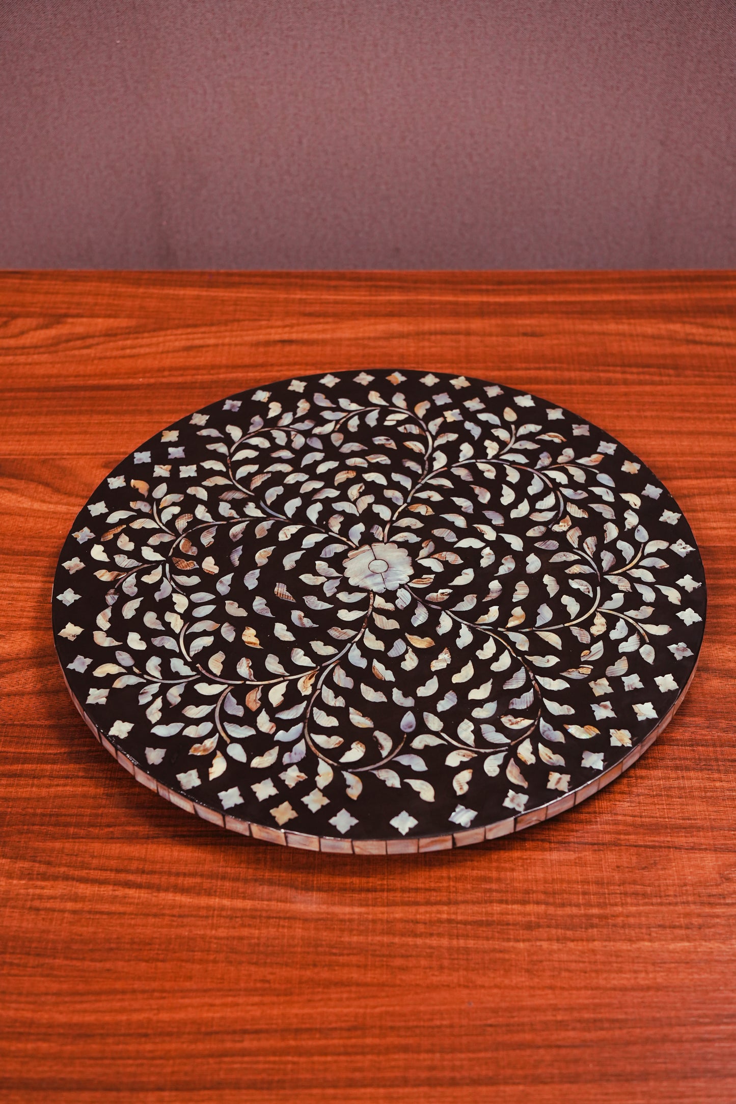Eclipse Rotating Tray