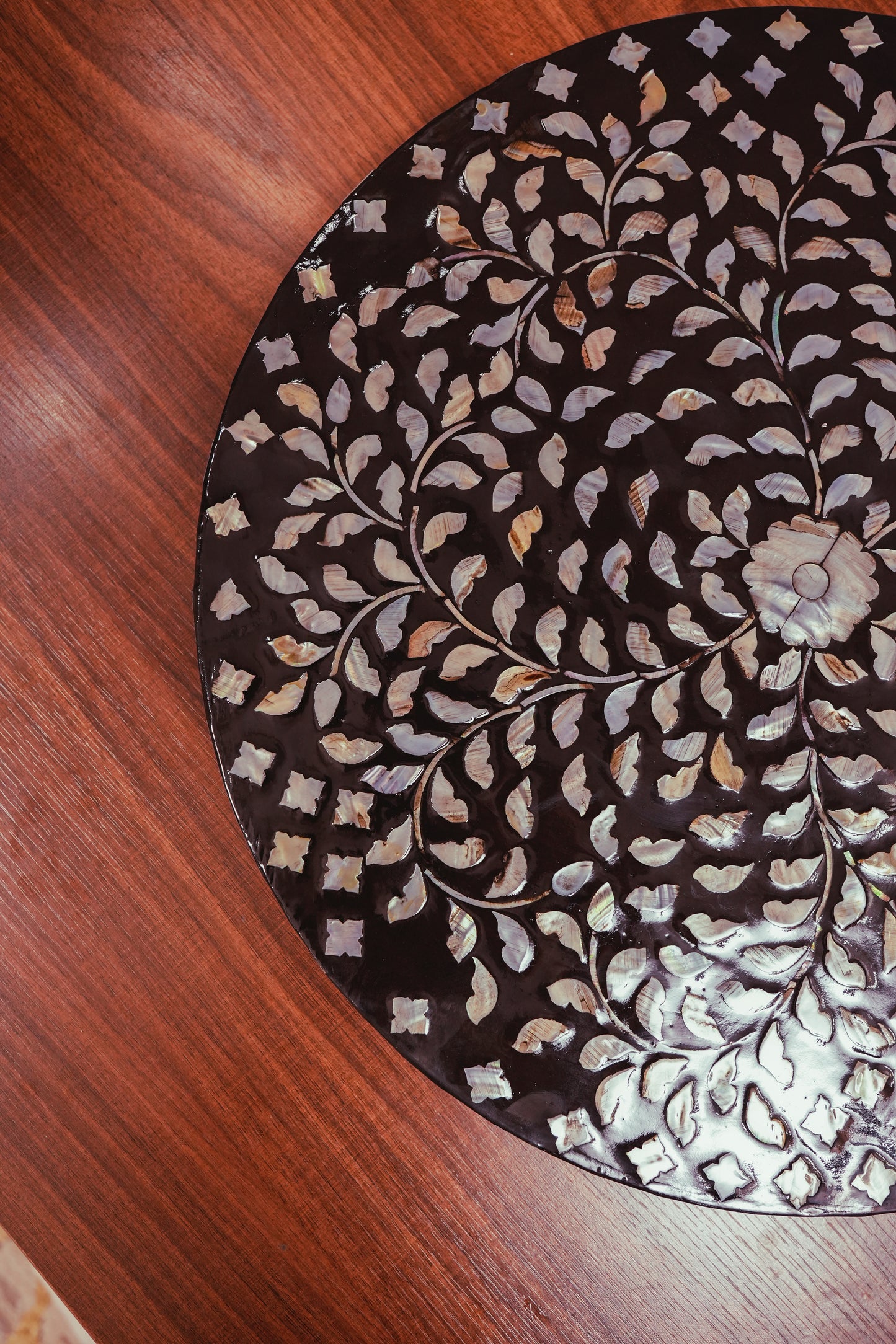 Eclipse Rotating Tray