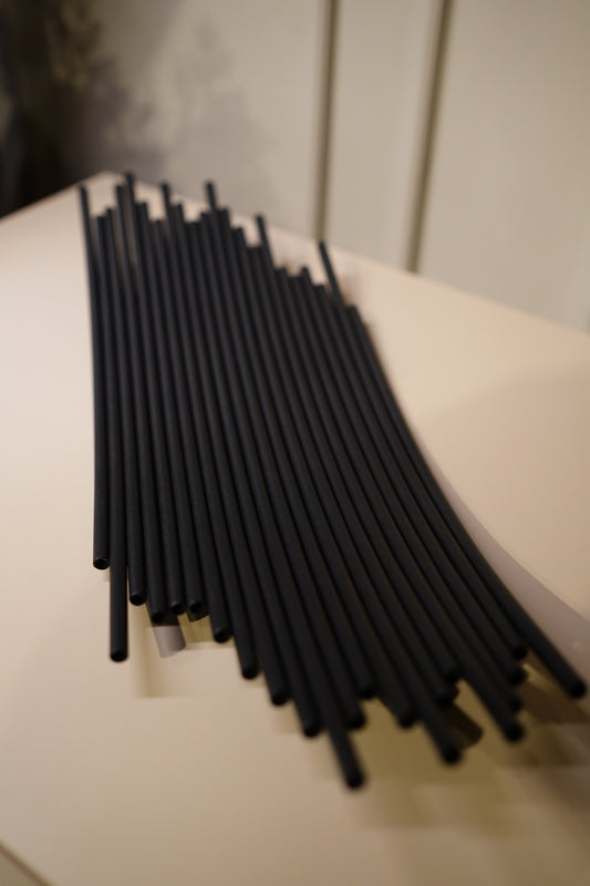 Strike Platter Black