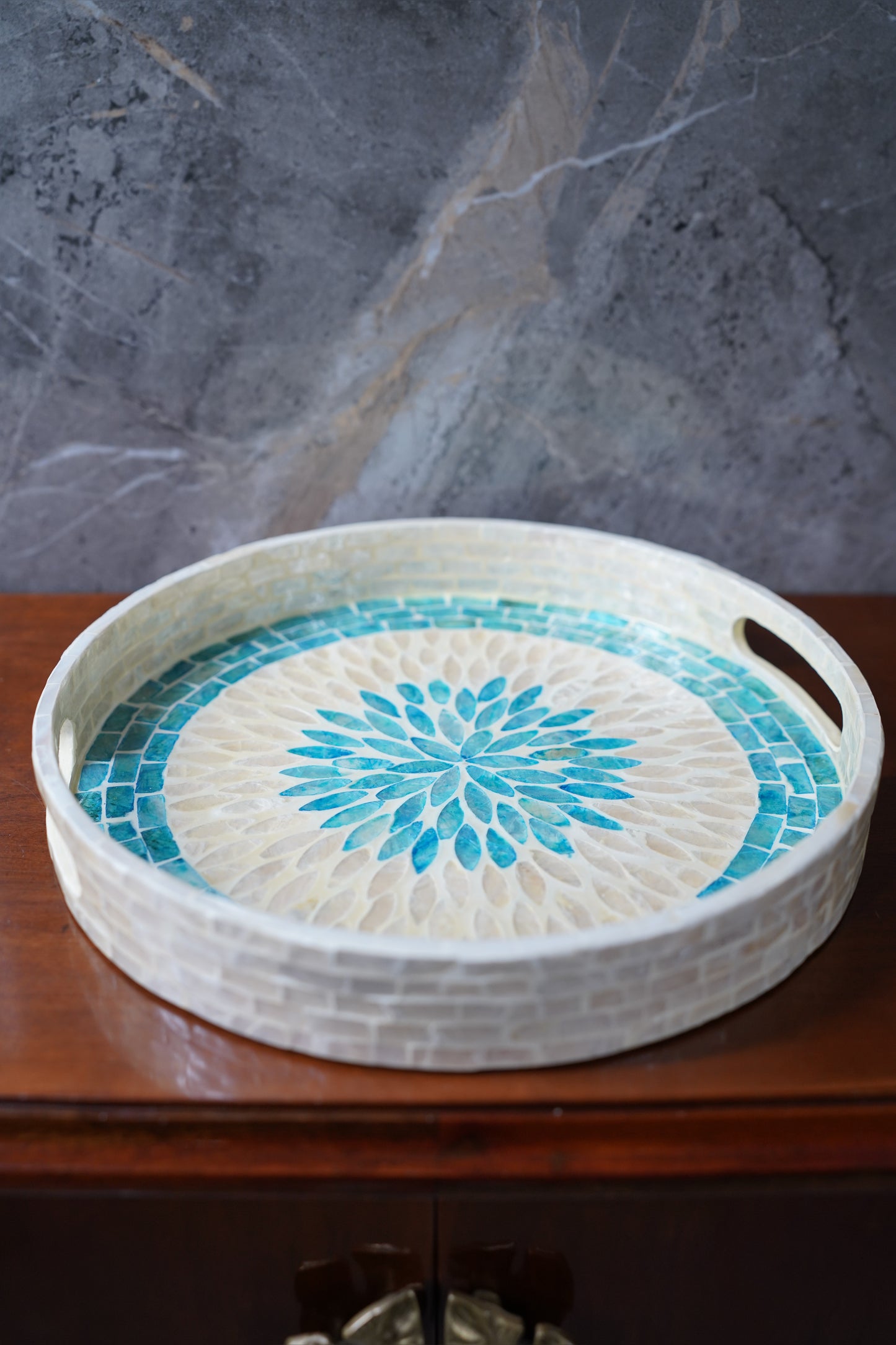 Yara Pearl Tray
