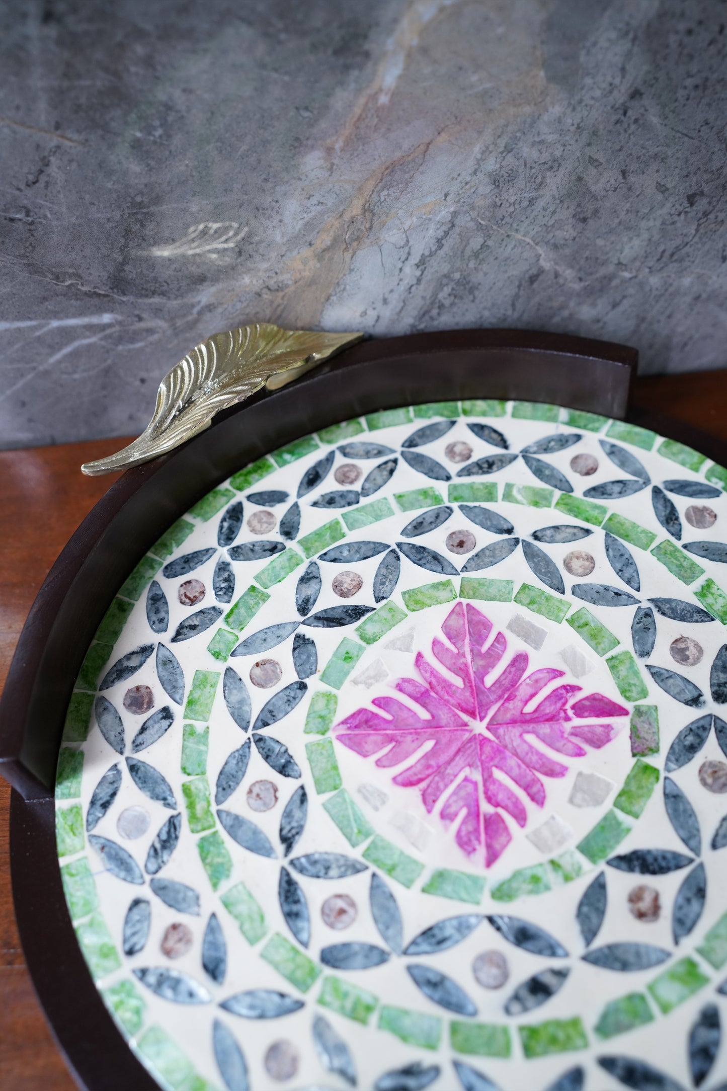 Laguna Sheesham Pearl Tray